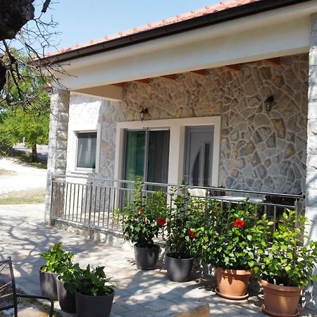 Apartment Anica Kuk Starigrad Paklenica Exterior photo