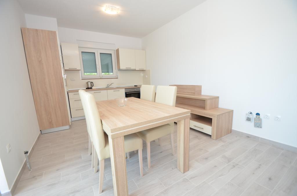Apartment Anica Kuk Starigrad Paklenica Room photo