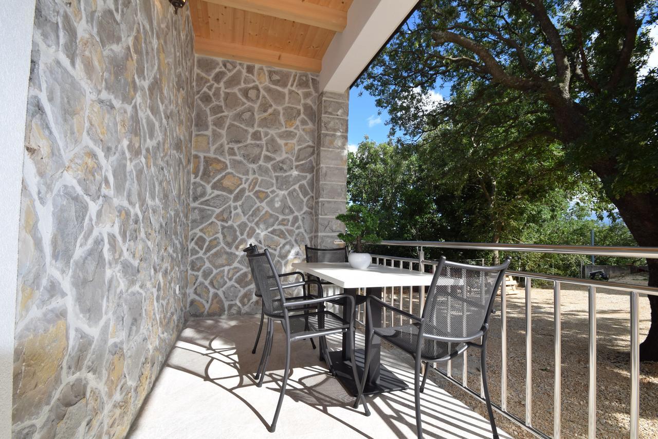Apartment Anica Kuk Starigrad Paklenica Exterior photo